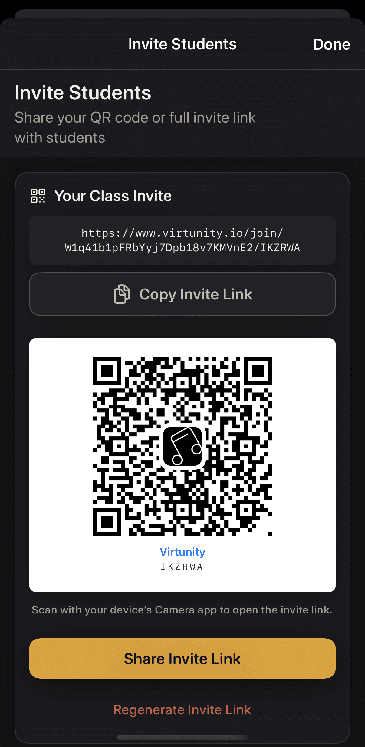 Teacher invite screen with a class invite link, QR code, and Copy, Share, and Regenerate controls